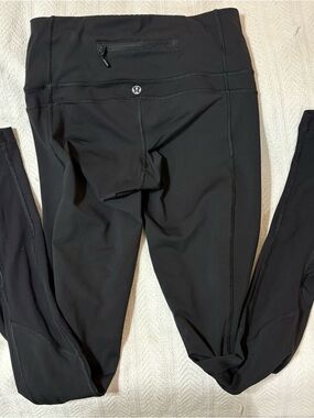 Size 4 Lululemon “Old School” Base- Pace Leggings